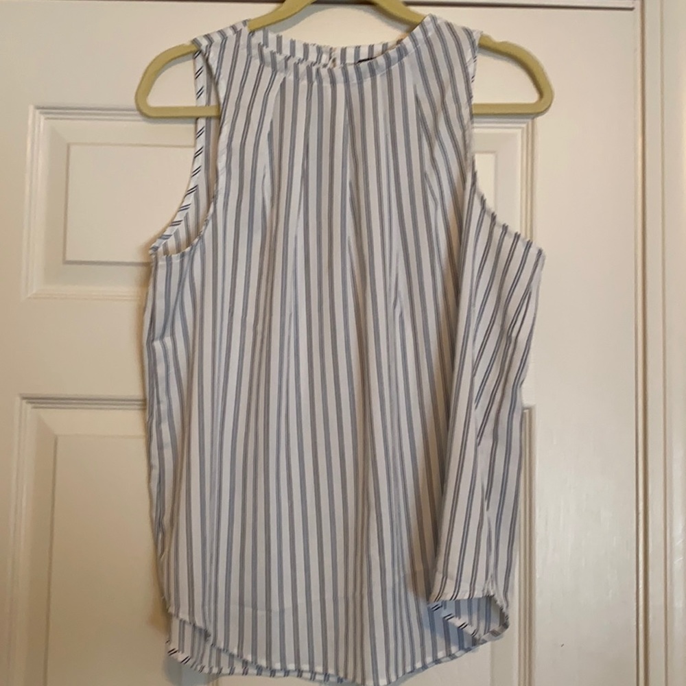 AT blouse pin stripe